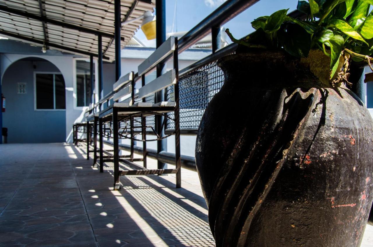 Hotel Tecnologico Querétaro Exterior foto